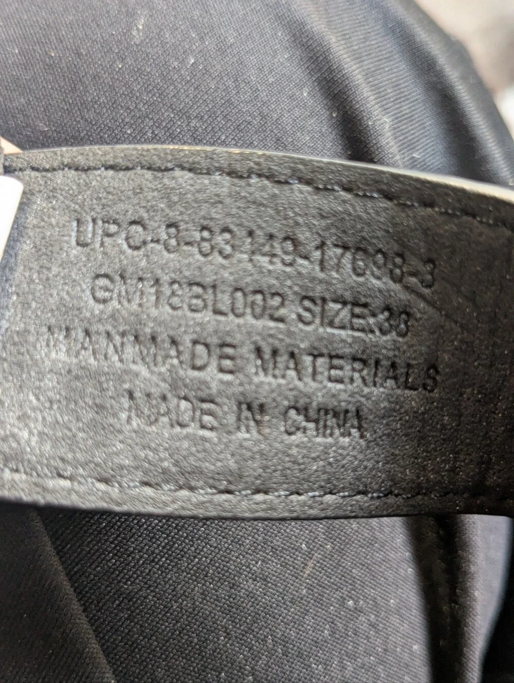 Source Unknown Black Leather Belt with Brass-Tone Buckle and Red Accent